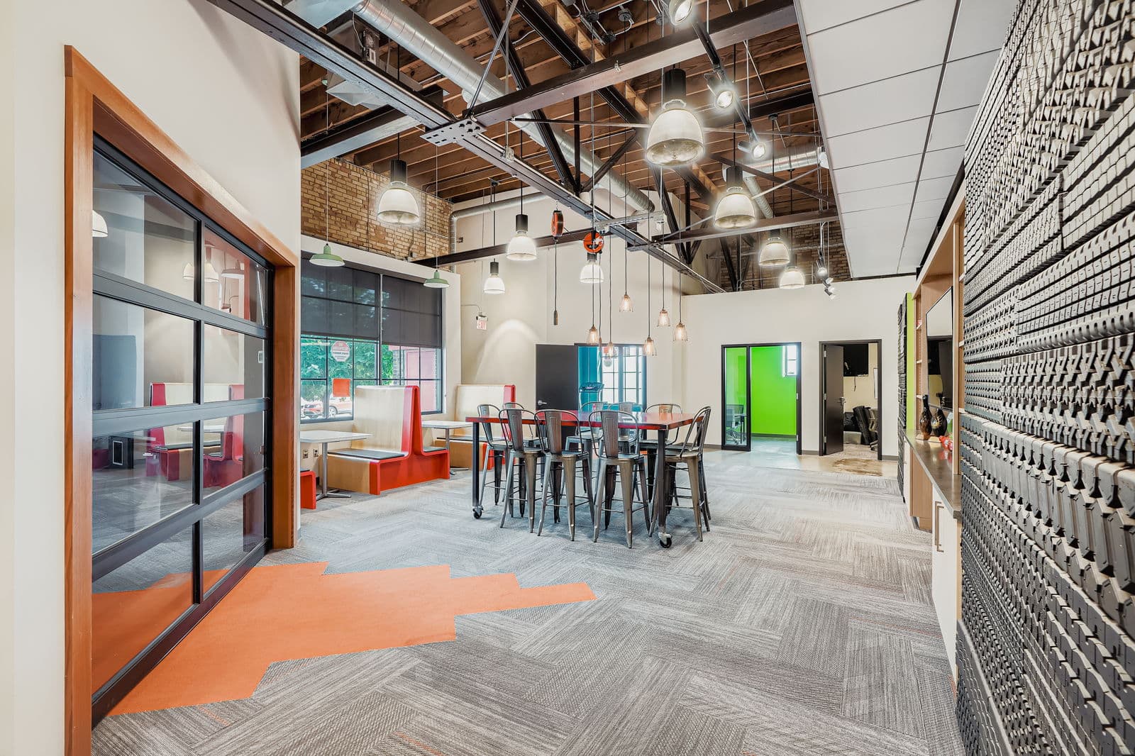 571 Snelling Ave. N.